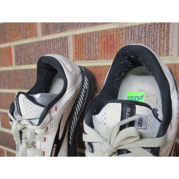 Brooks Womens Adrenaline GTS 22 1203531B035 Gray Running Shoes Sneakers 9 B - Picture 6 of 16